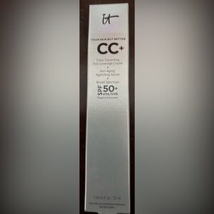 IT Cosmetics CC+ Full Coverage Cream - Silver Packaging shade fair light.
